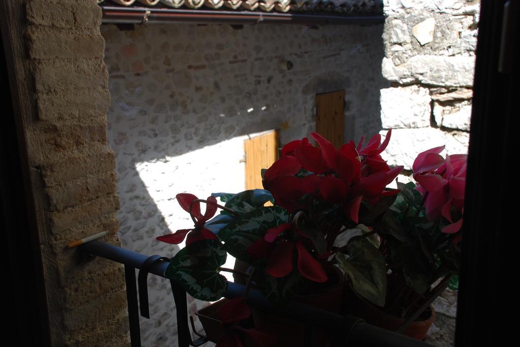 ארונה Il Paradiso Nel Borgo מראה חיצוני תמונה